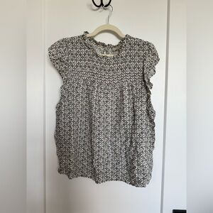 Printed Ruffle Sleeve Blouse - Black & White